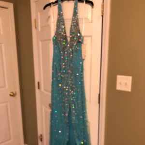 Tony bowls size 14 floor length evening gown